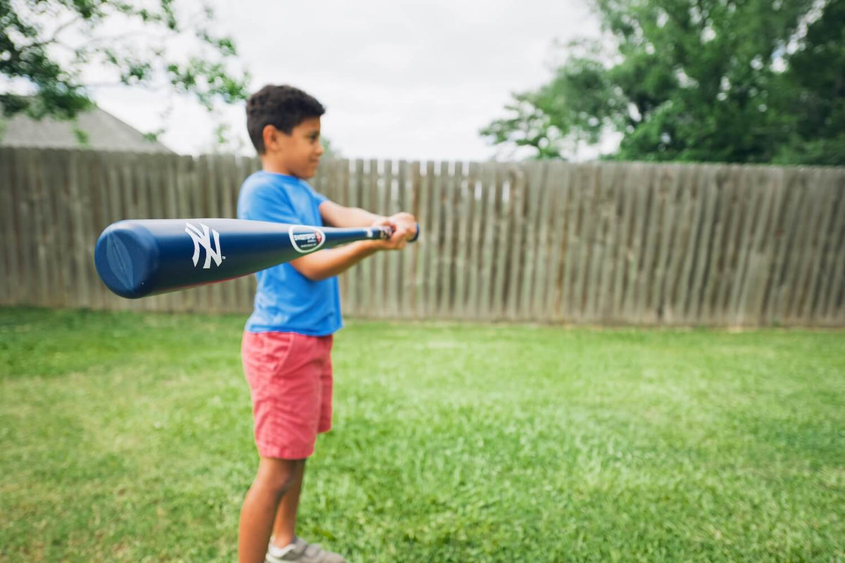 Yankees Official MLB Plastic Baseball Bat and Ball Set