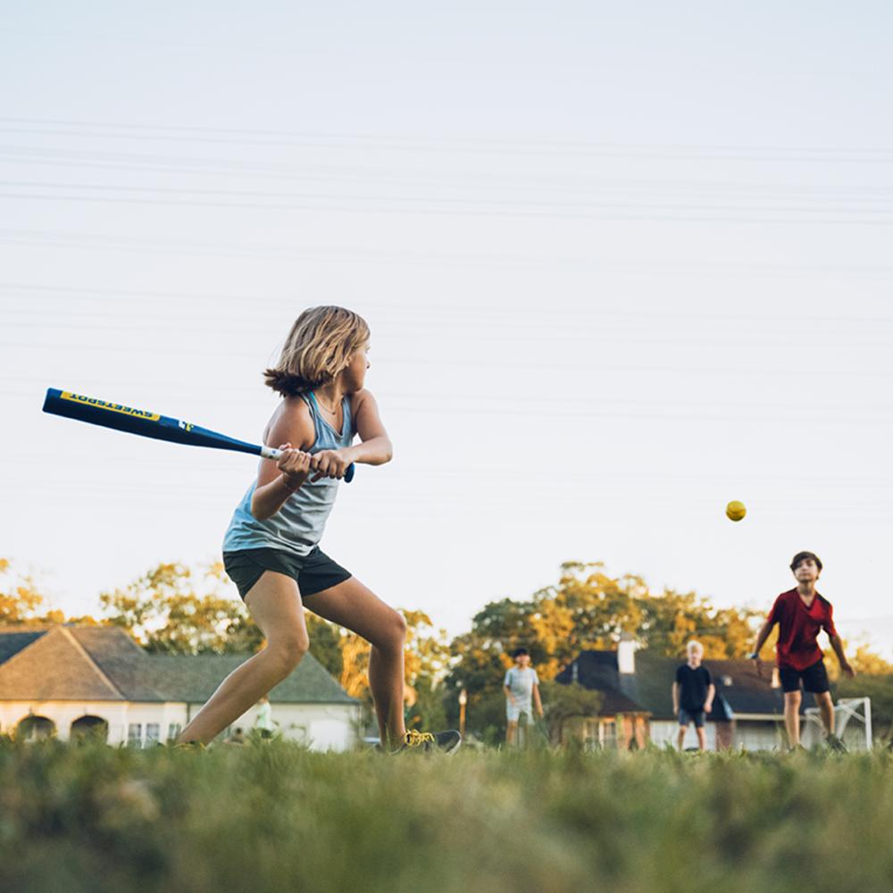 Plastic Softball Bat and Ball Set Backyard Homerun Kit with Strike Zone, Field Markers