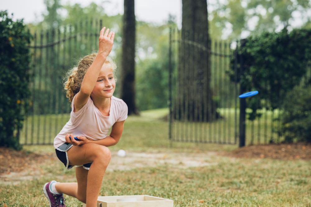 Portable Washer Toss Game with Premium Wood and 8 Washers